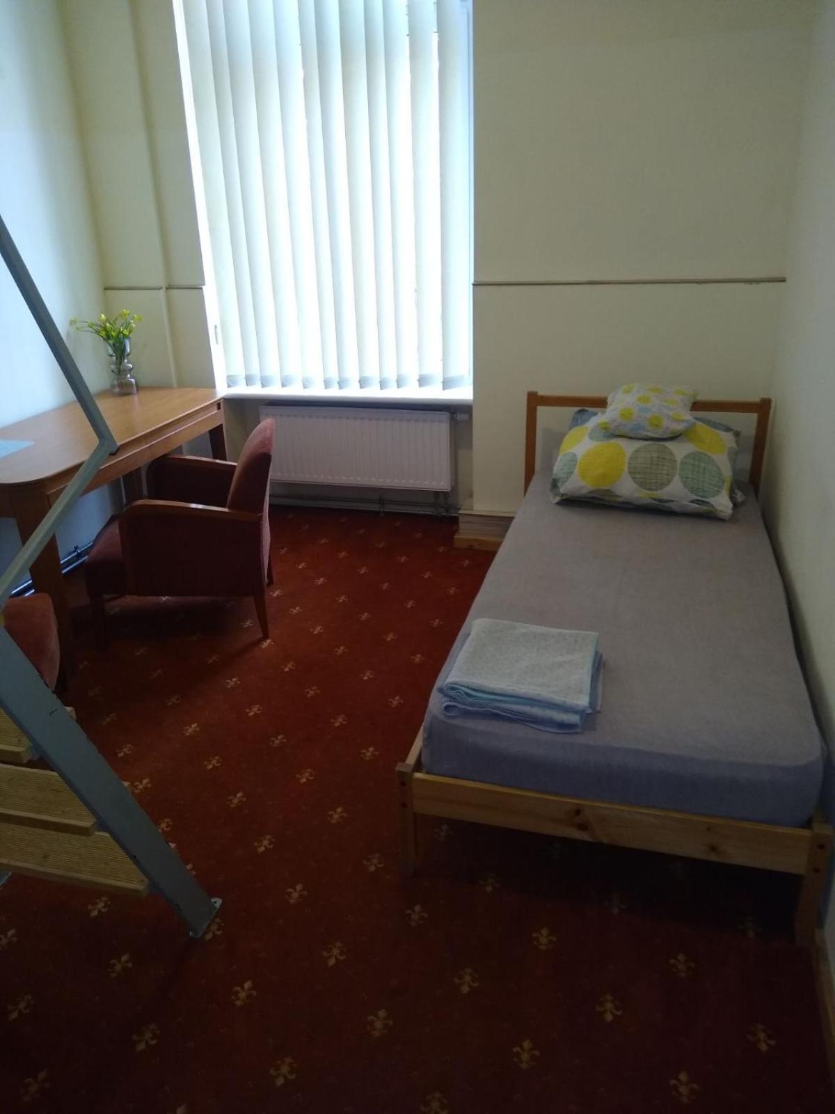 Hostel Kwadrans Gliwice Exterior foto
